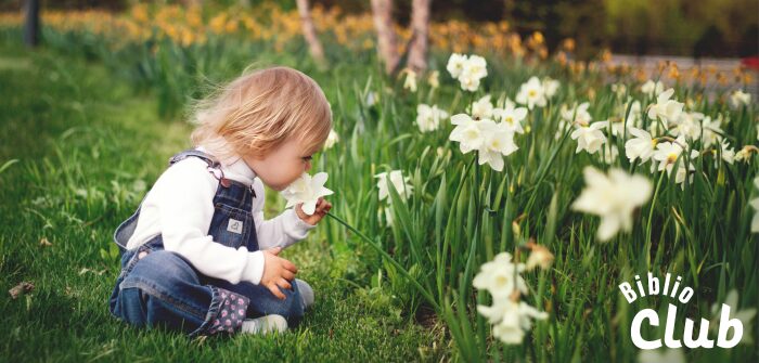 Bracelets et signets fleuris